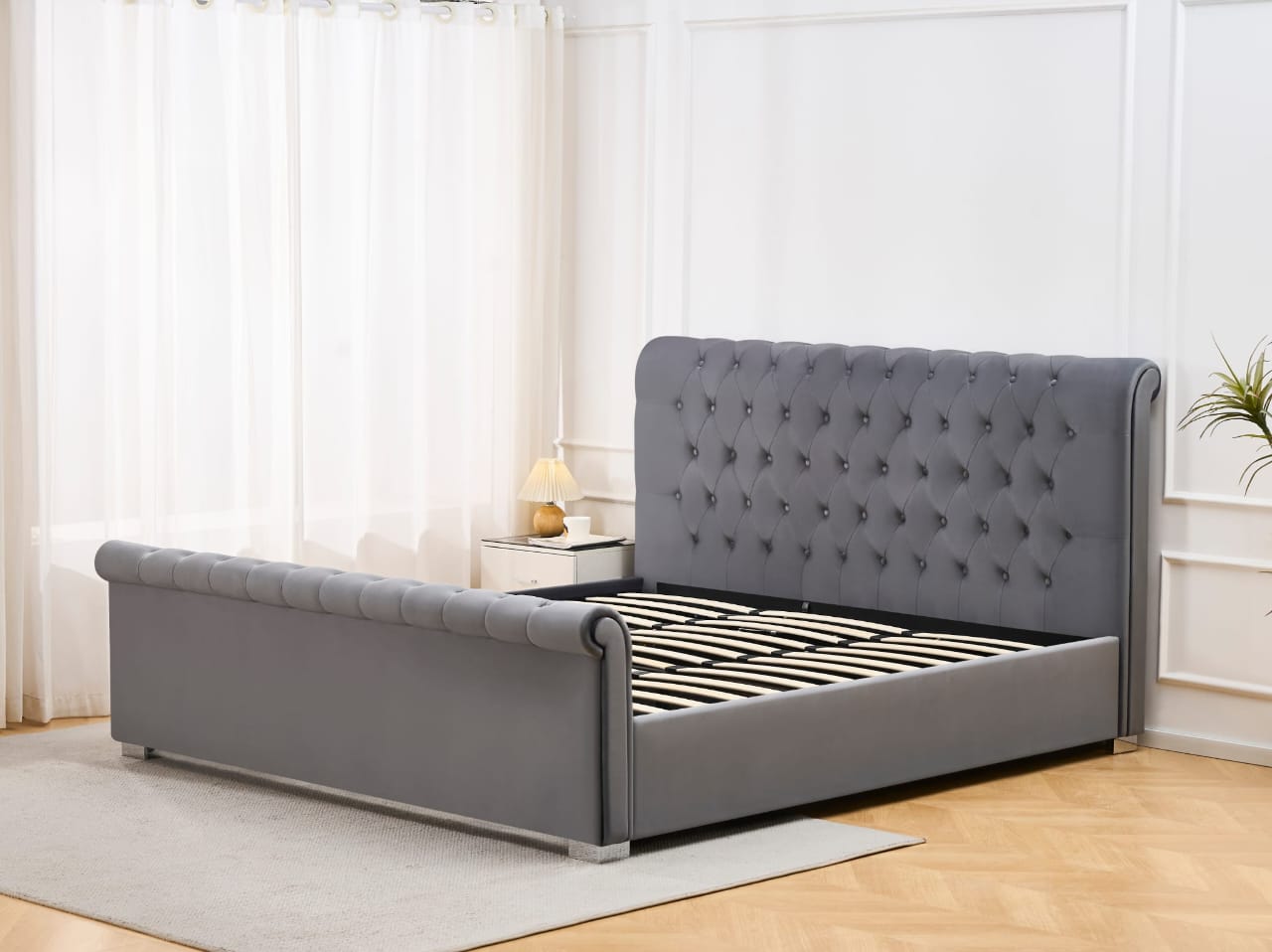 Brand new hydraulic lift up Storage bed