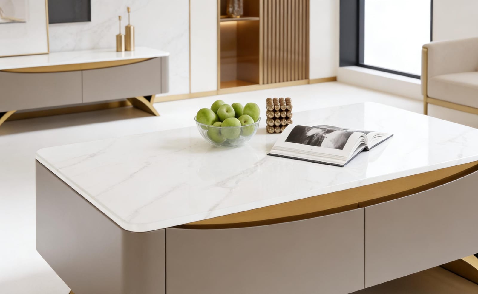 Luxe-Gold Marble Centerpiece
